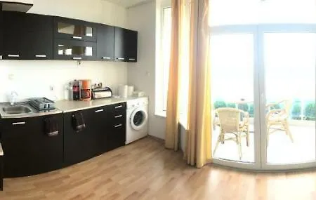 Beautiful Place Zhivovi Apartamento